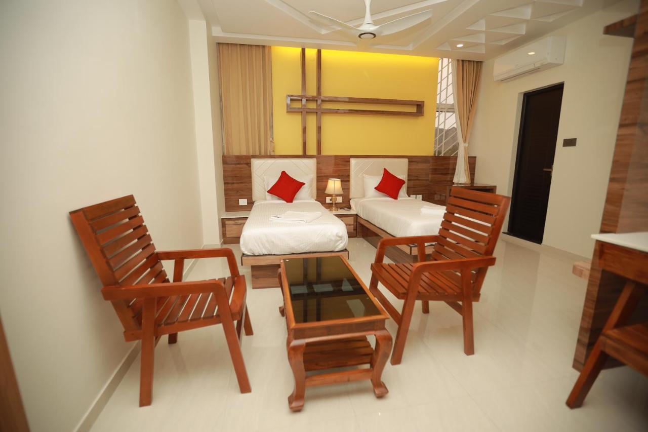 Hotel Sree Bharat Residency Alāndurai Zewnętrze zdjęcie