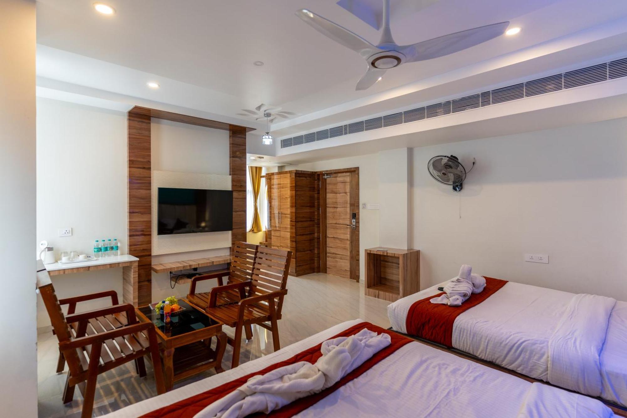 Hotel Sree Bharat Residency Alāndurai Zewnętrze zdjęcie
