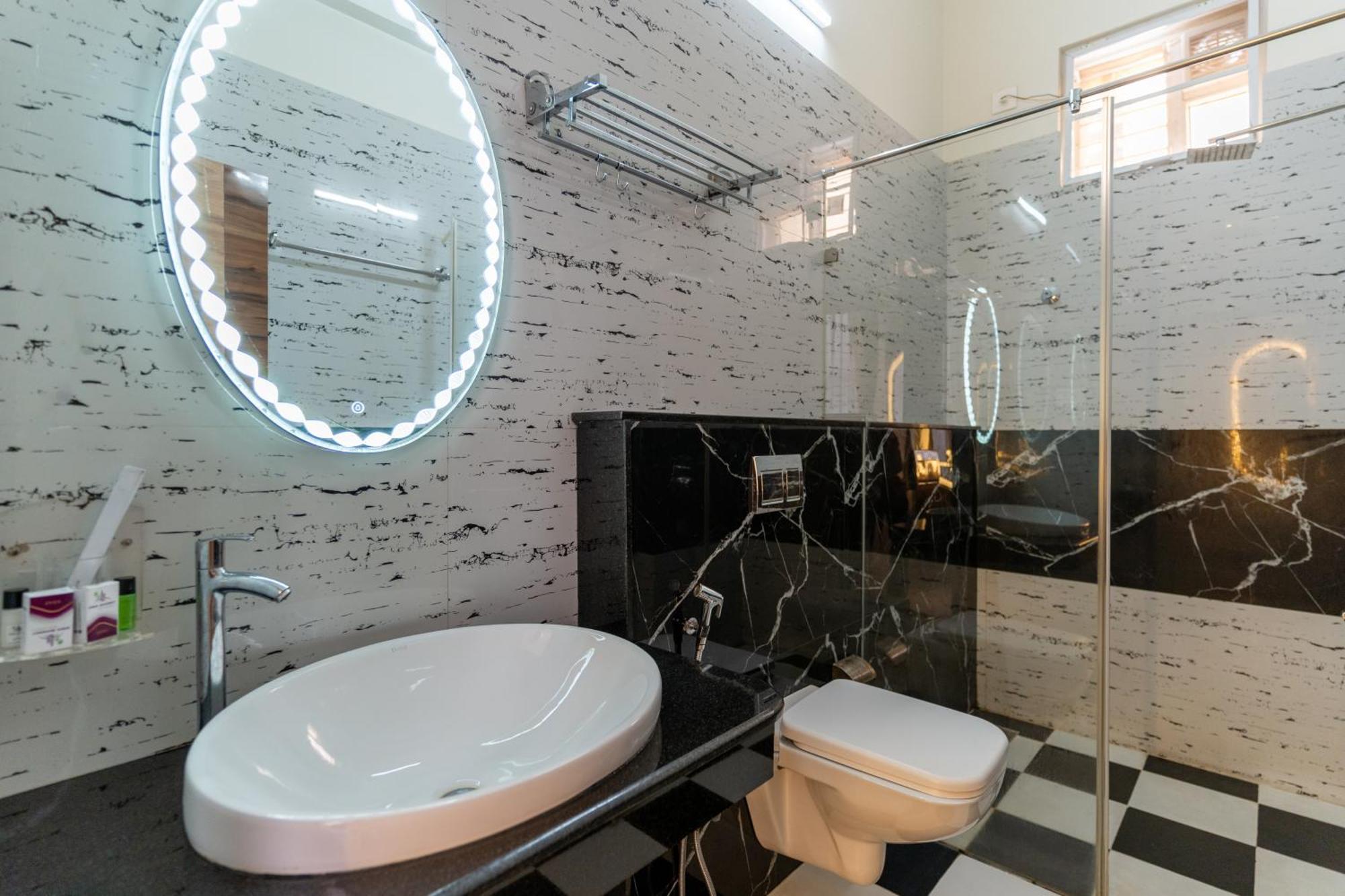 Hotel Sree Bharat Residency Alāndurai Zewnętrze zdjęcie