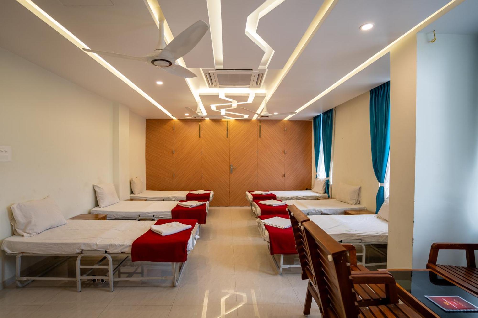 Hotel Sree Bharat Residency Alāndurai Zewnętrze zdjęcie