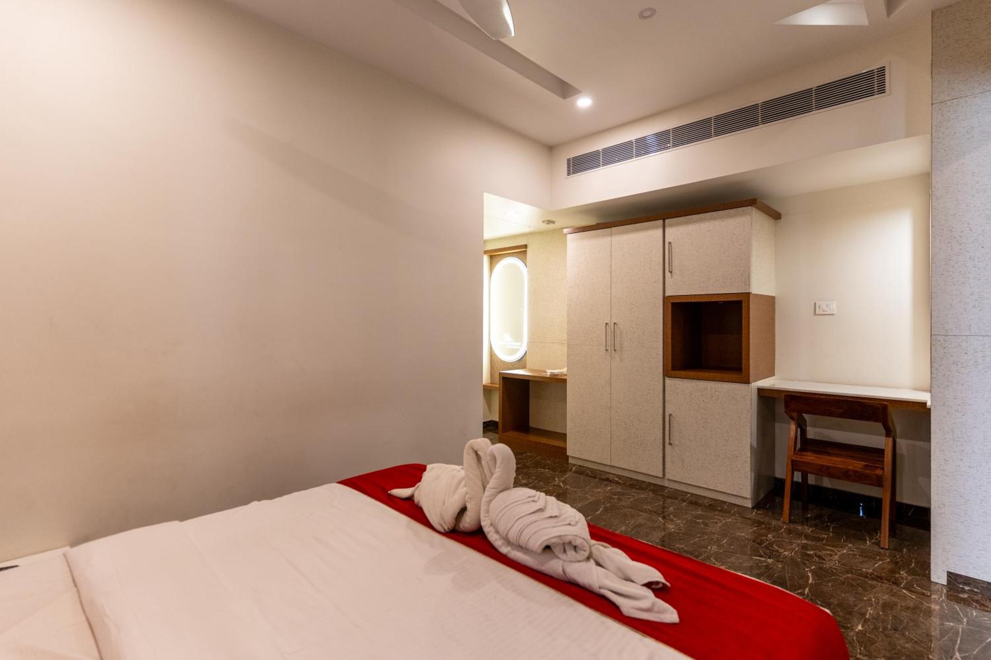 Hotel Sree Bharat Residency Alāndurai Zewnętrze zdjęcie