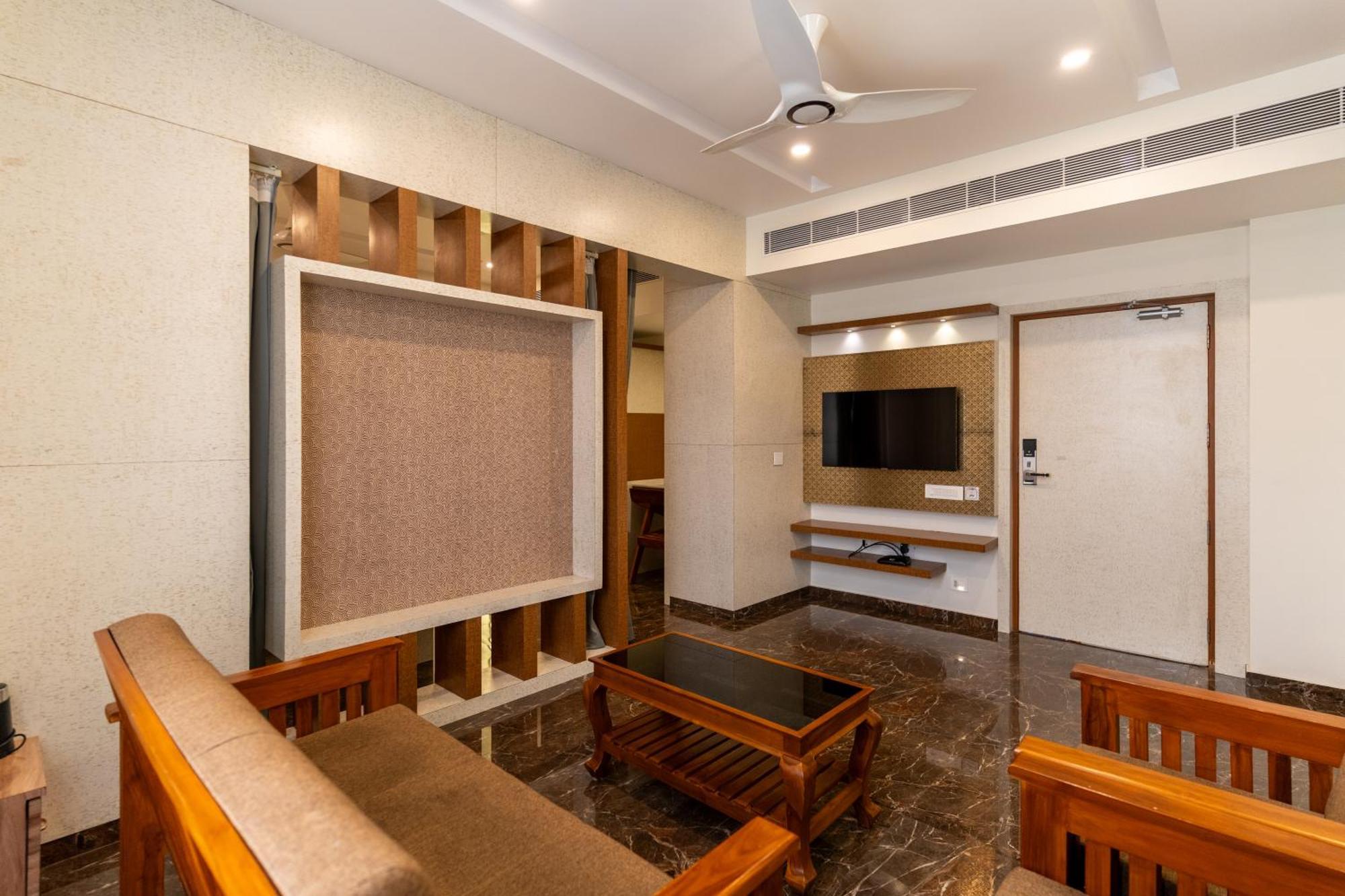 Hotel Sree Bharat Residency Alāndurai Zewnętrze zdjęcie